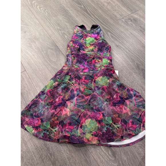 NEW Lululemon Court Crush athletic Dress
Vivid Floral Tone Multi SIZE 2 limited - Picture 6 of 6